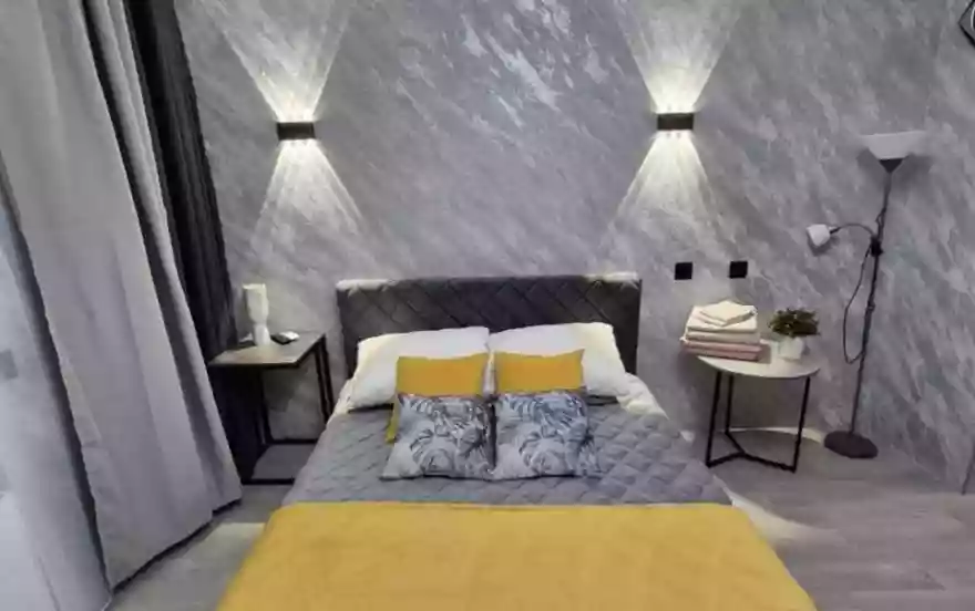 Коммунаров 7