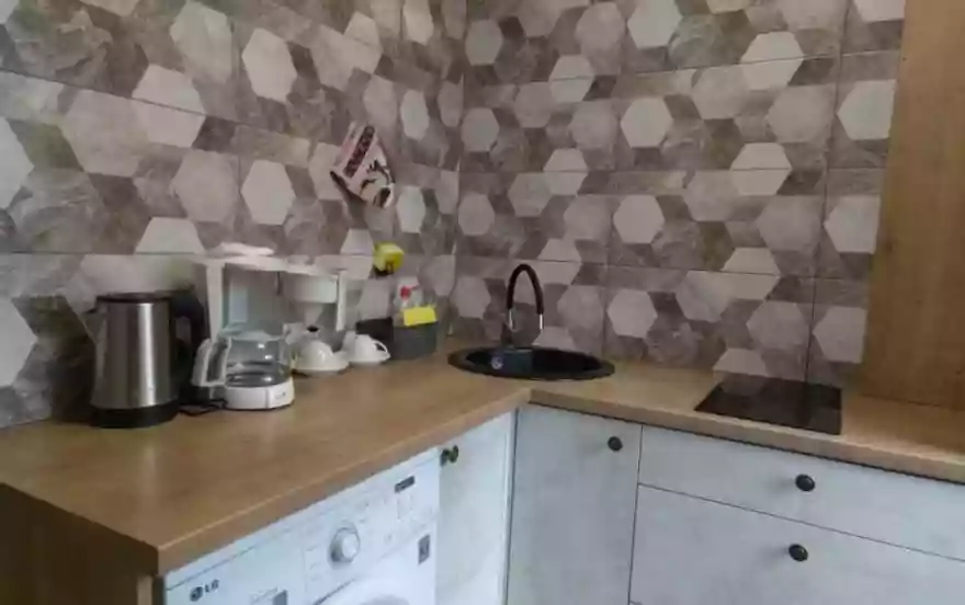 Старочерниговская улица, 2