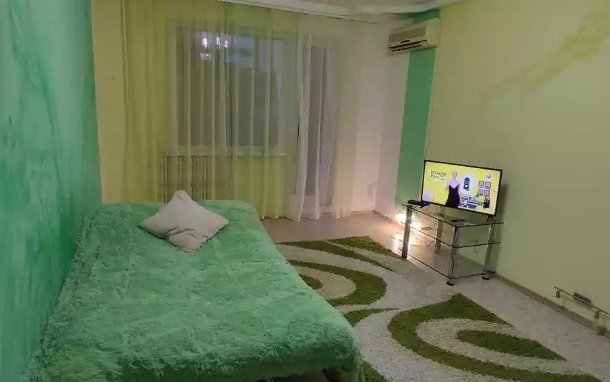 квартал Мирный, 10