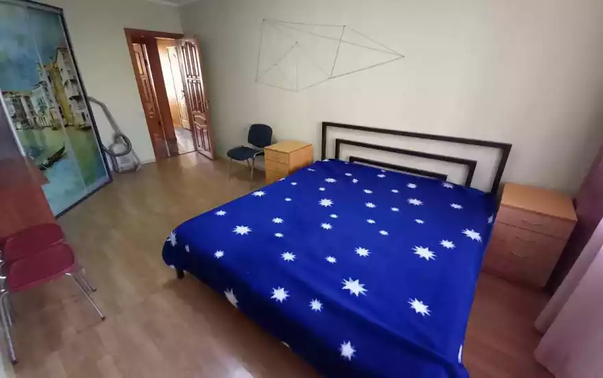 проспект Строителей, 104 