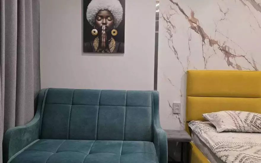 проспект Ватутина, 42