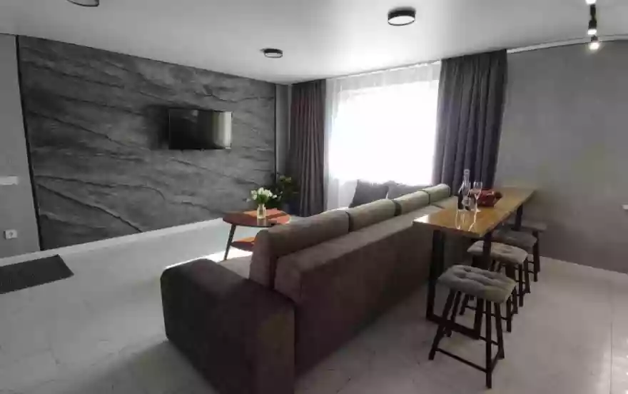 ул. Красноармейская, 42