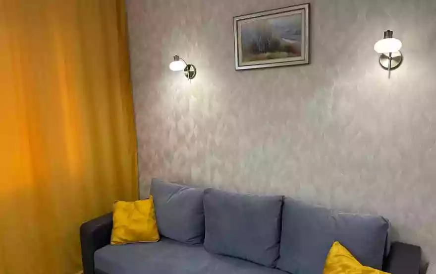 Октябрьский бульвар, 26