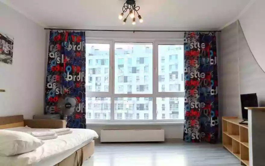 Легостаева, 8