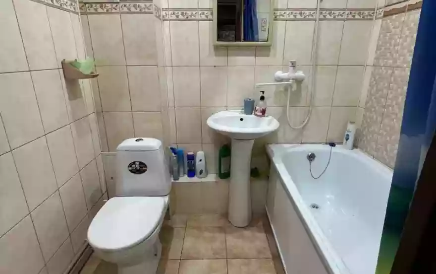 квартал Героев Сталинграда, 12