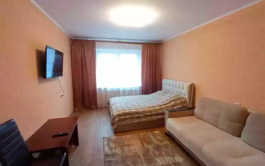 улица Доватора, 7