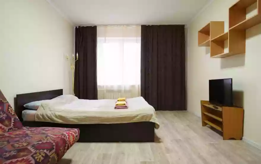 улица Серафима Туликова, 2