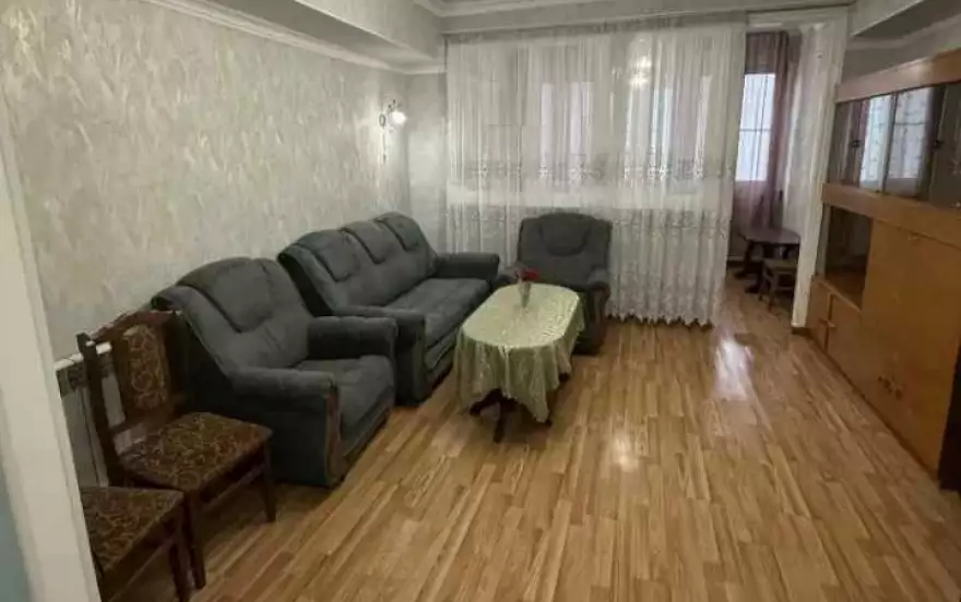 просп. Комитаса, 36