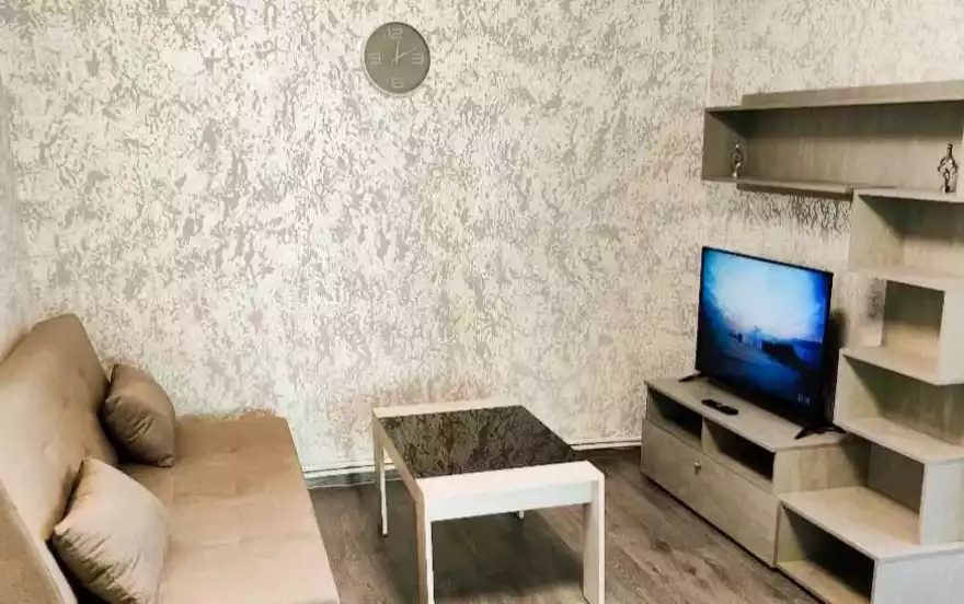 ул. Арам Хачатурян, 20