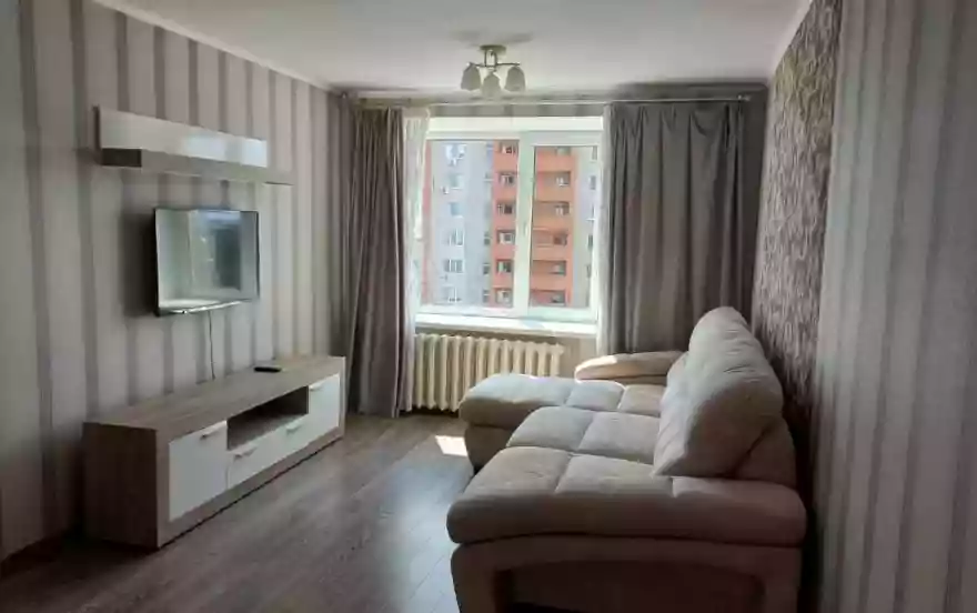 ул. 339-й Стрелковой Дивизии, 17