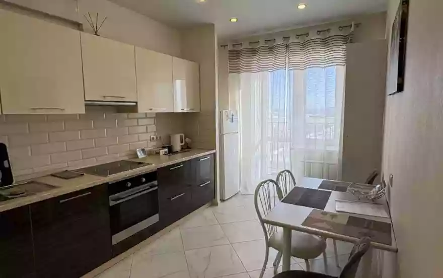 улица Зверева, 1