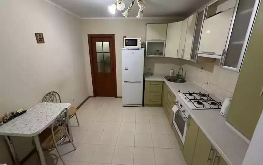 площадь Адмирала Лунина 