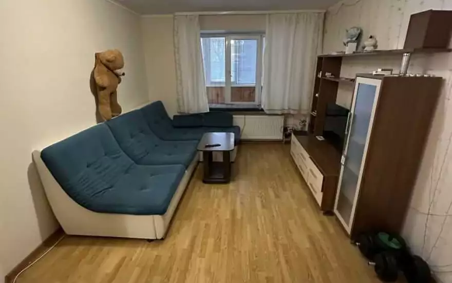 площадь Адмирала Лунина 