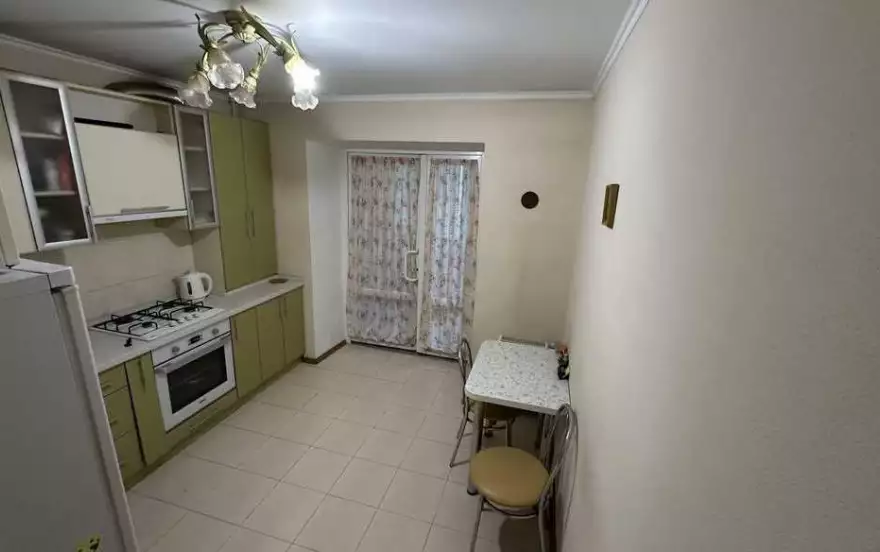площадь Адмирала Лунина 