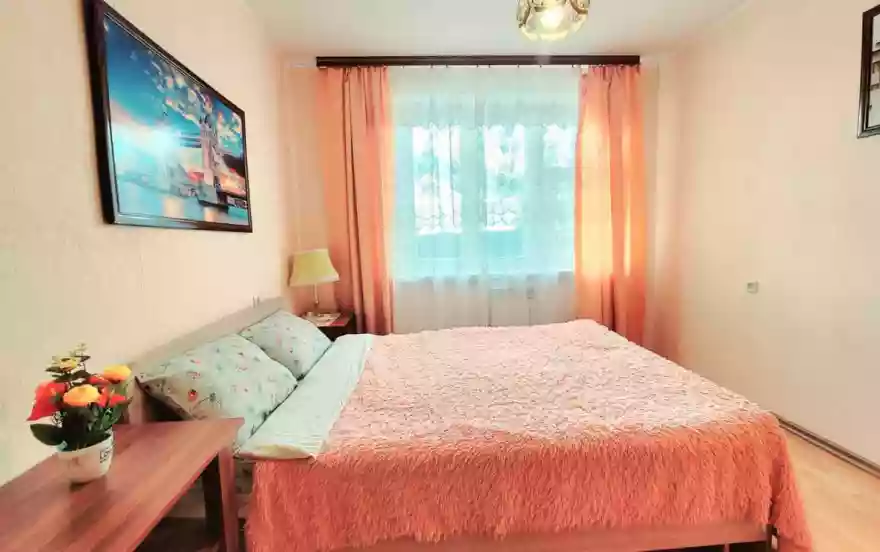 улица Николаева, 83 