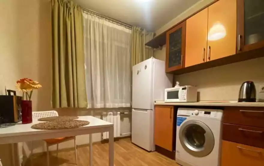 улица 60 лет СССР, 27 