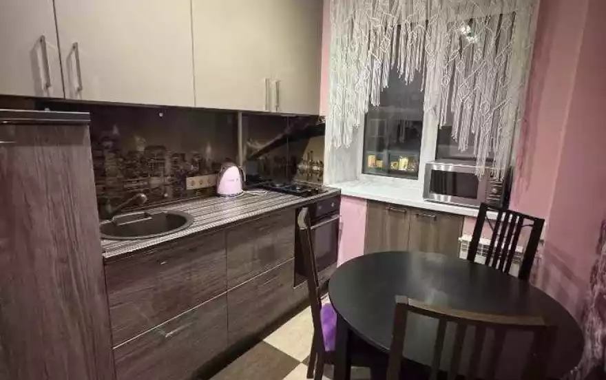 улица 50 лет СССР, 32 