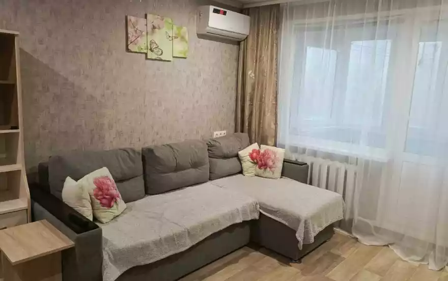 улица 50 лет СССР 44