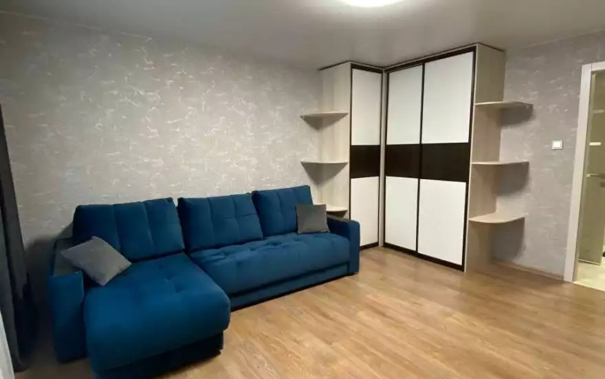 бульвар Шевченко, 295А 