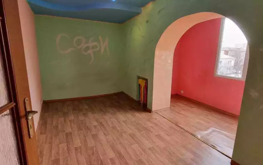 улица 35 армии, 5