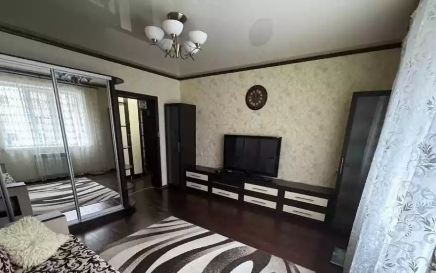 проспект Ленина, 100 