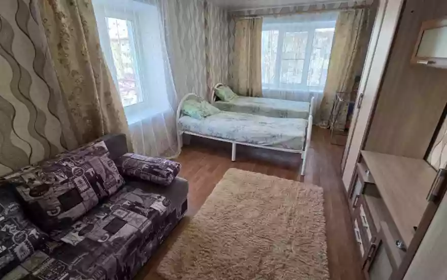 проспект Гагарина 1 линия, 19