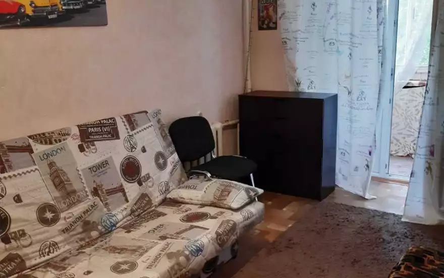 проспект Победы, 105 