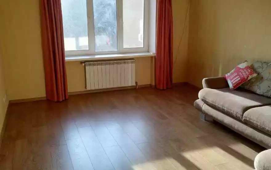 проспект Металлургов, 21 