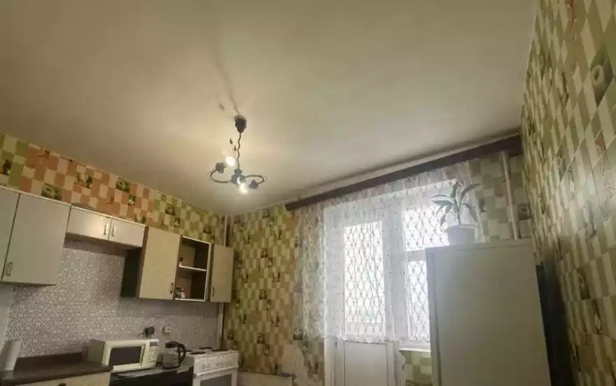 проспект 301-й Донецкой Дивизии, 1