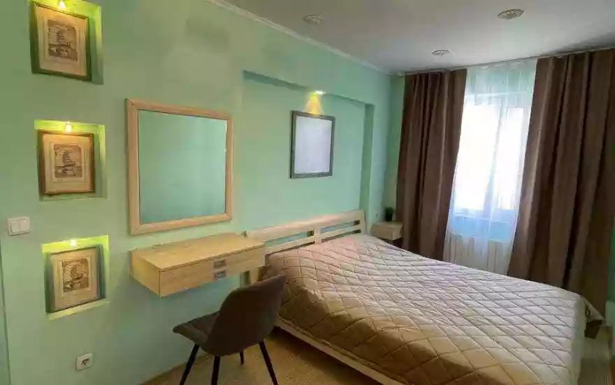 улица Челюскинцев, 170