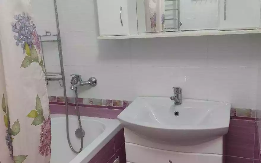 бульвар Богдана Хмельницкого, 27 