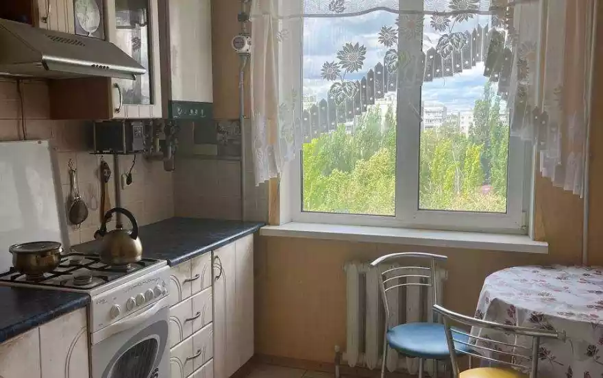 квартал Волкова, 8