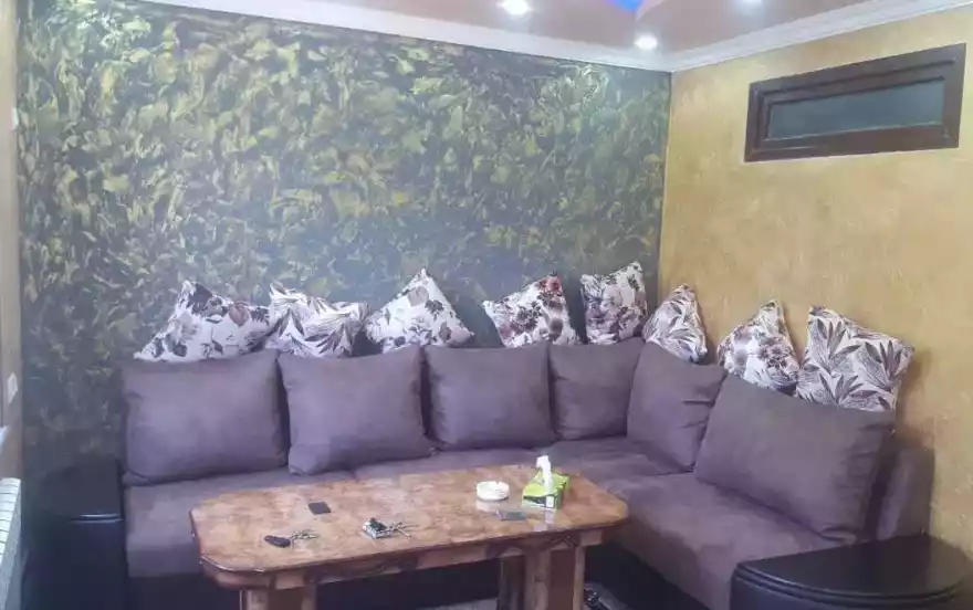 улица Карапет Улнеци, 40