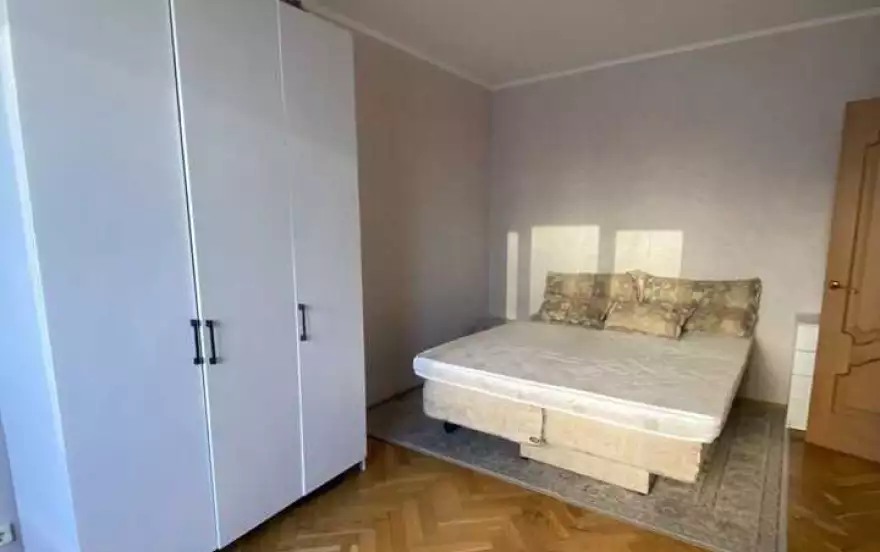 проспект Победы, 52 