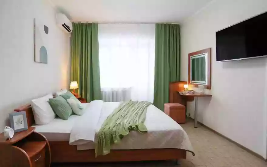 улица 60 лет Октября, 23