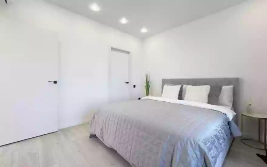 улица Пархоменко, 2