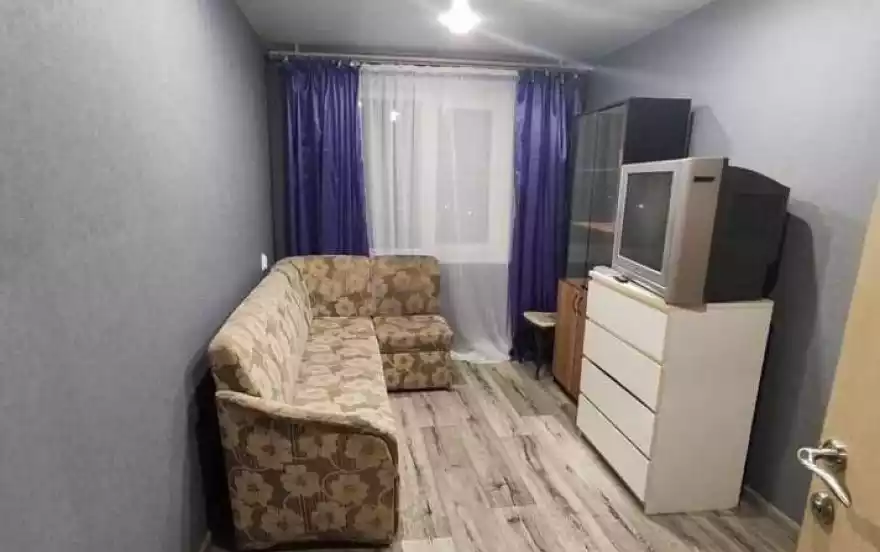 бульвар Богдана Хмельницкого, 27 