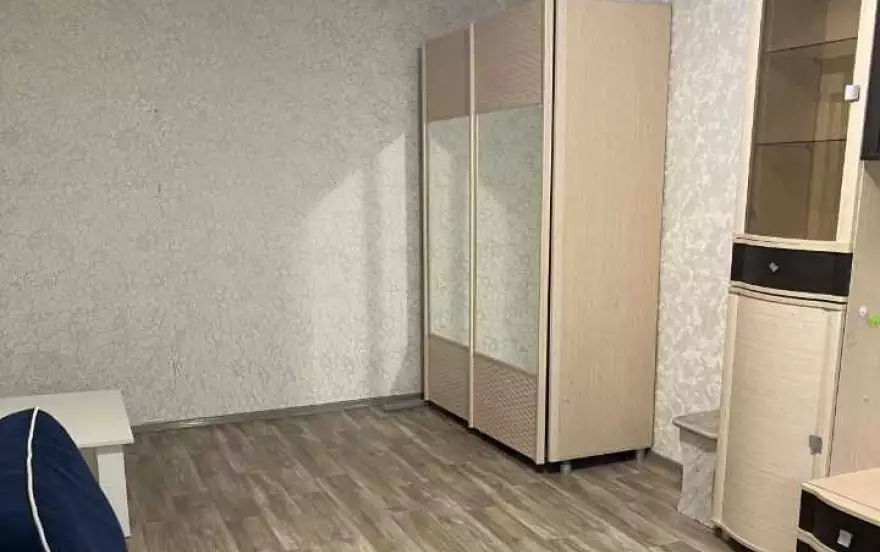 проспект Металлургов, 215 