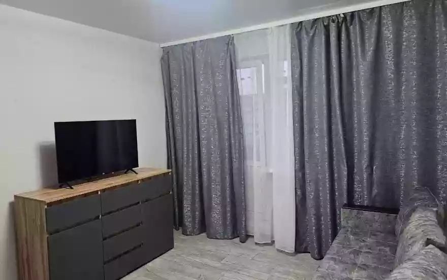 квартал Мирный, 2