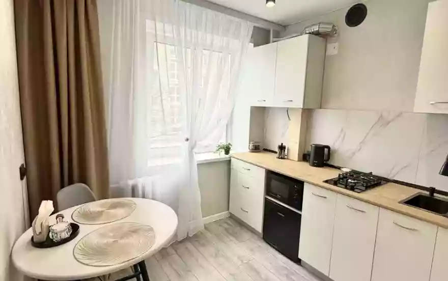 Первомайская улица, 8