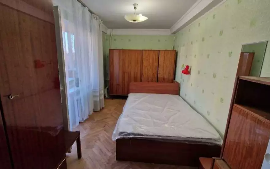 улица Урицкого, 2 