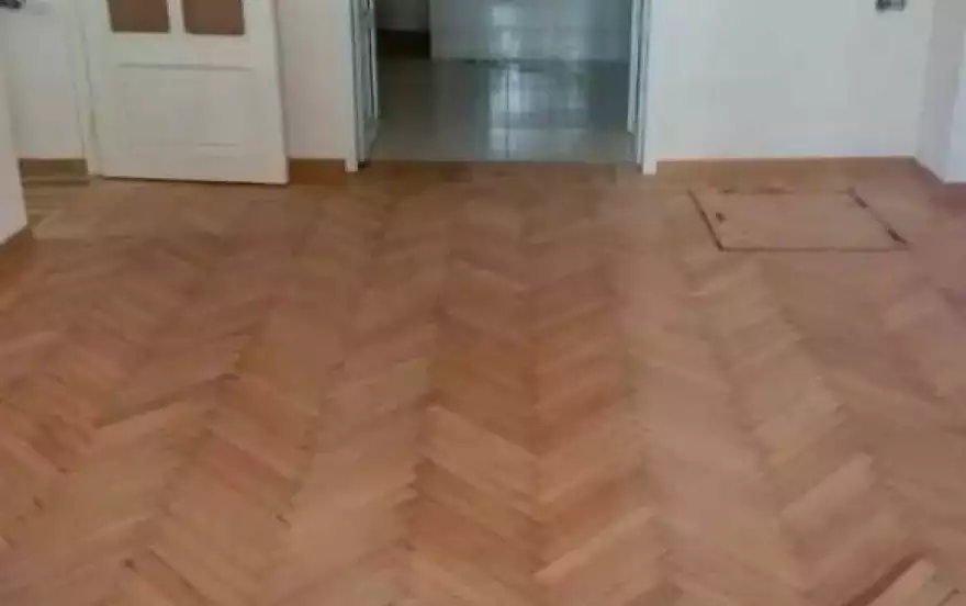 Зейтун, в начале улицы Дро