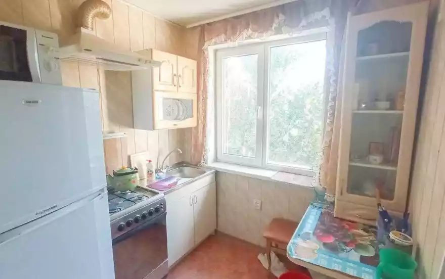 квартал Комарова, 5