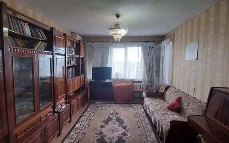 квартал 60 лет образования СССР, 12