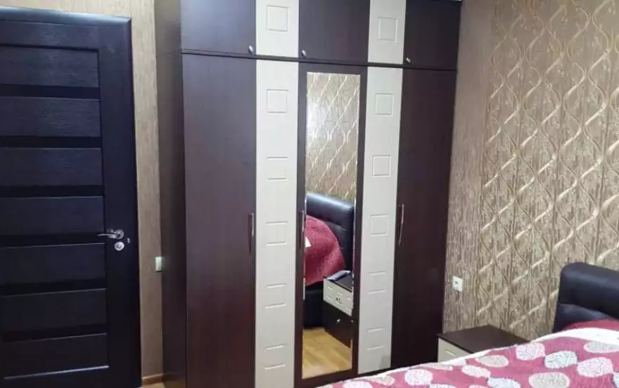 ელგუჯა ამაშუკელის 22