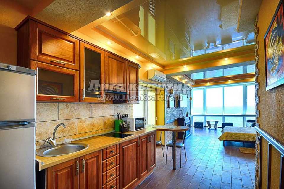 квартира в ялте в сутки на 4 человека. ялта снять жилье посуточно без посредников. квартира с двориком ялта. ялта ул. ремонт квартир в ялте.