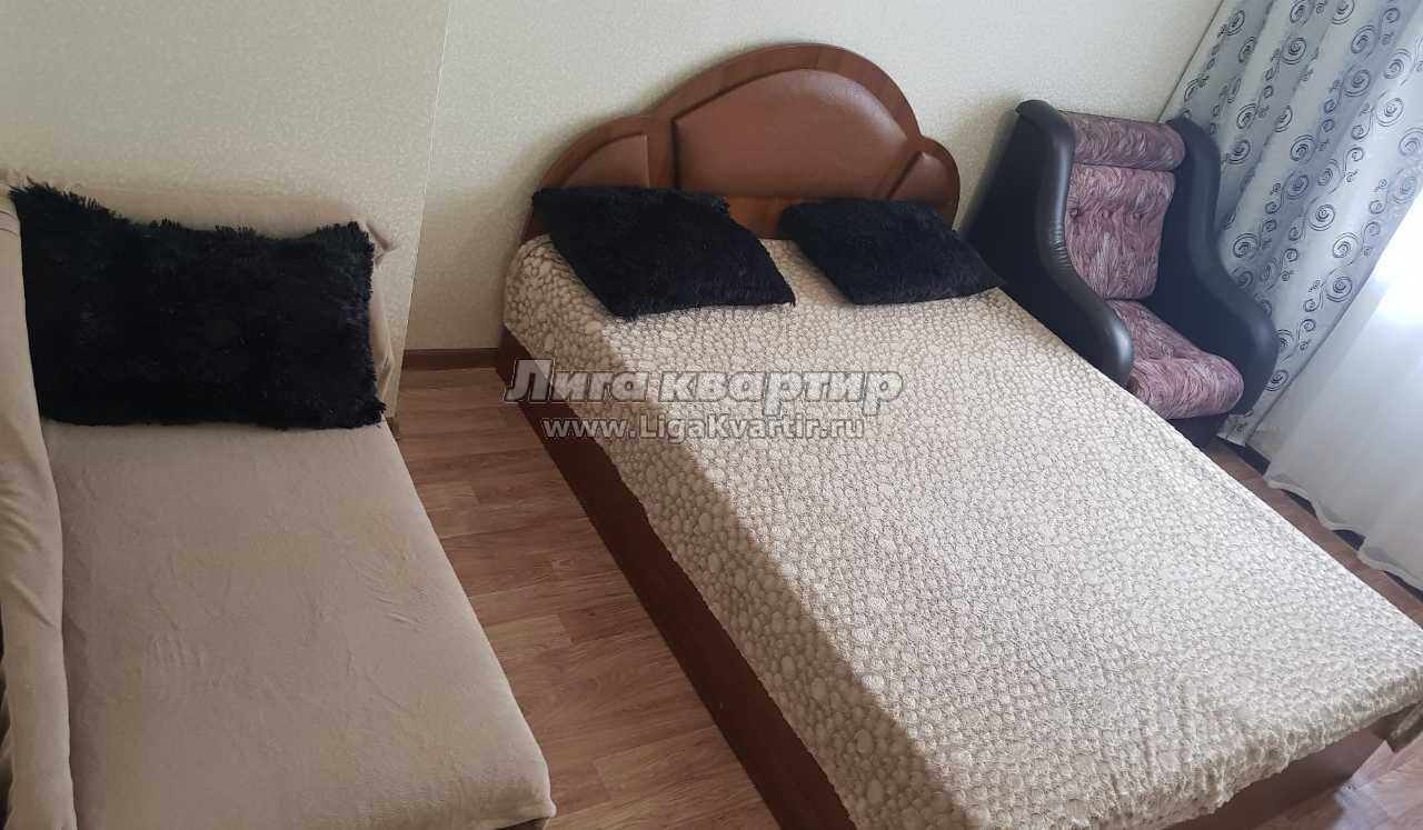 Снять квартиру в новокузнецке посуточно. Запорожская 17 новокузнецк. Запорожская 57 новокузнецк. По суточно квартира новокузнецк запсиб. Сниму квартиру в новокузнецке без посредников посуточно.